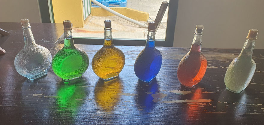Curacao-Likör muss nicht blau sein