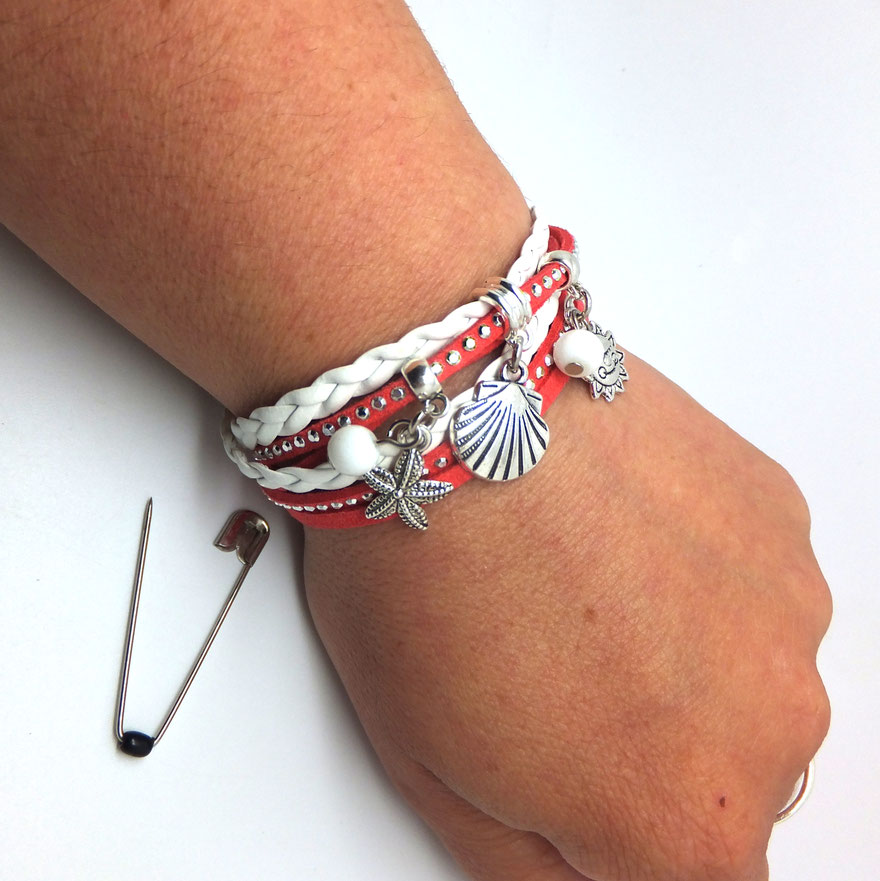 Tuto mettre mon bracelet seule! Manoléo