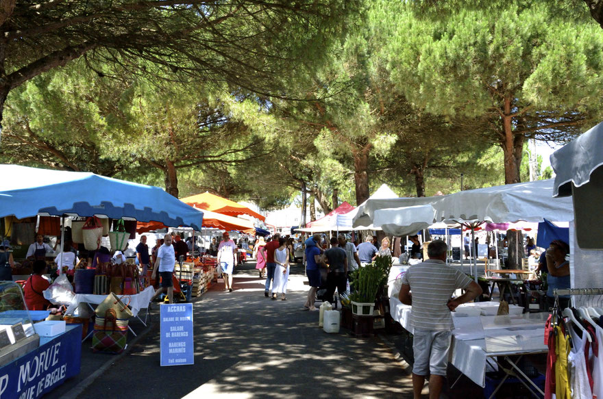 Leognan Saturaday Markets