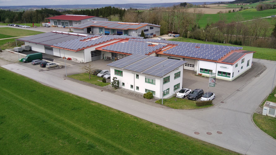 Luftbild aus 2024 der Schurr Gerätebau GmbH in 88524 Uttenweiler