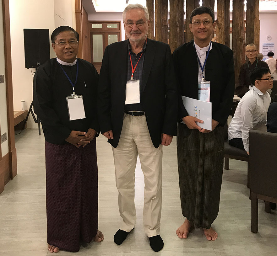  Ernst Pöppel with Aung Than Htut, Lt. Gen. (Ret), Parliament Member, who supports this initiative (on the left), and Director Win Moe from the Tun Htaik Tin Company.