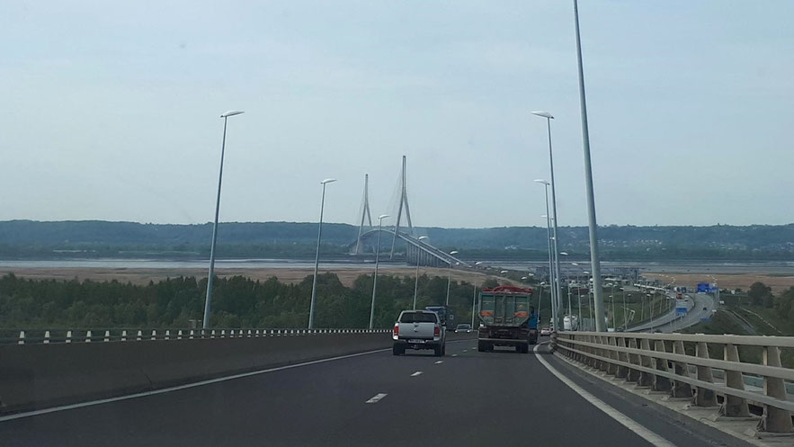 Pont de Normandie über die Seine