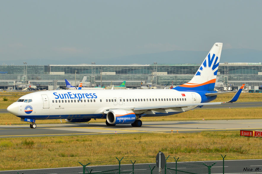 B737-800 (TC-SNL)