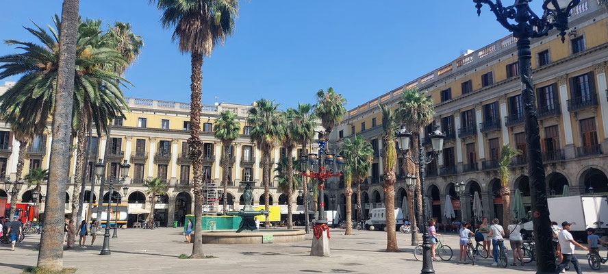 Plaza Real de Cataluña España