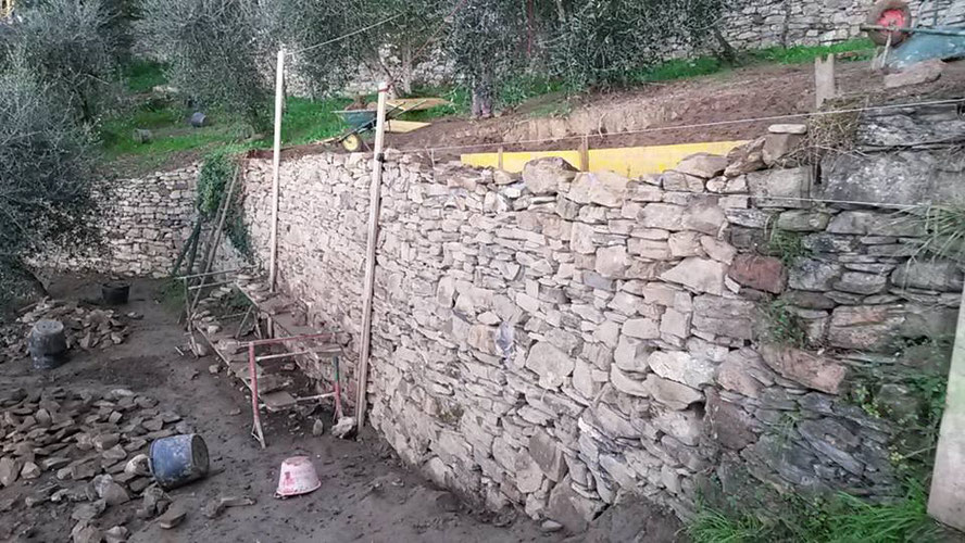 muro a secco monumentale a camogli
