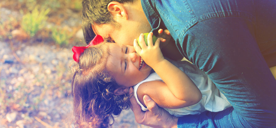 Communiquer le bonheur à votre enfant