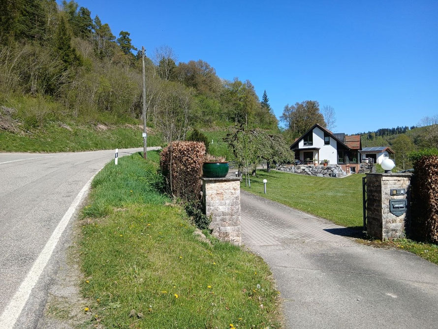 An der Villa noch vorbeifahren