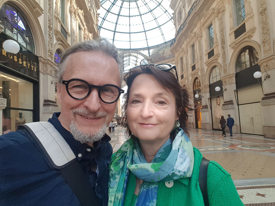 Veronika Bellone & Thomas Matla auf Stadtwanderung in Mailand © Bellone Franchise Consulting GmbH