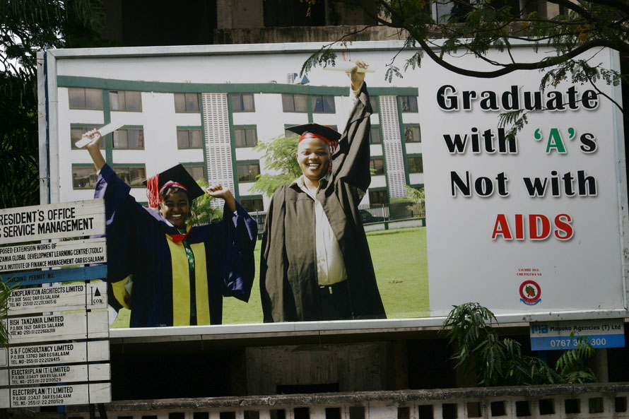 Werbekampagne in den Straßen von Dar es Salaam