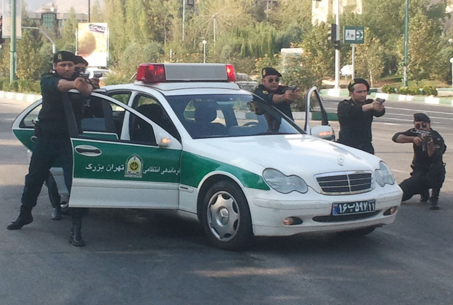 Polizei im Iran, wie sie sich gerne selber darstellen