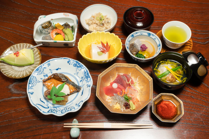 コロナ対策　静岡県　島田市　接待　法事　顔合わせ　日本料理　三味線教室　胡麻豆腐