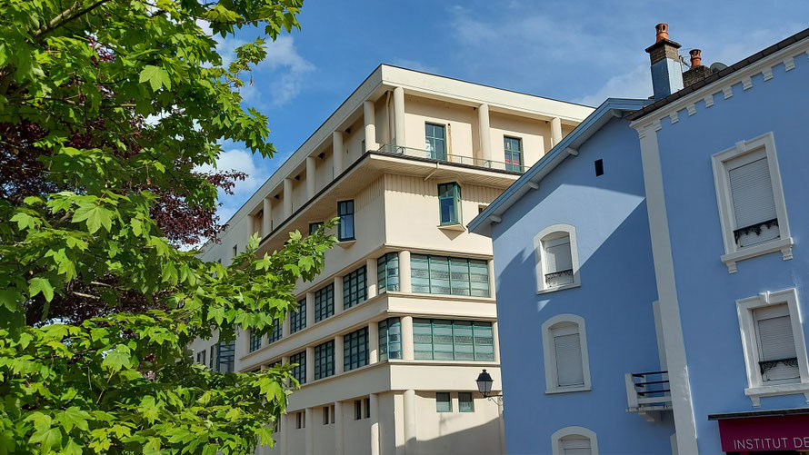 Le Bain de la Promenade de style Art Déco à Bains-les-Bains (c) Commune de La Vôge-les-Bains