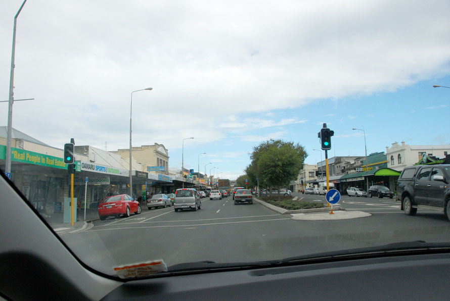 State Highway 1 at Oamaru with blue sky showing