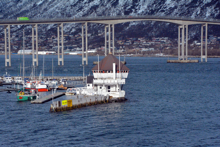 One of the bridges connecting Tromsøy island with the mainland. The road infrastructure in Arctic Norway is very good with many tunnels and ferries connecting the many islands. 
