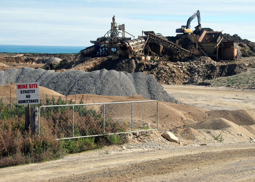 Filtering and extraction equipment at this little roadside mine between Whataroa and Ross in Westland.