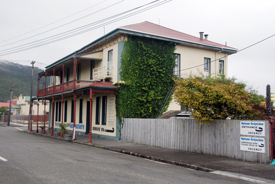 Former hotel and pub in the port area of Greymouth - now a backpacker's hostel