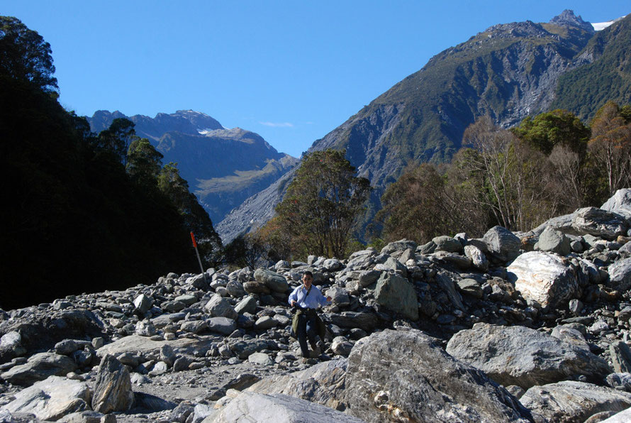 Trying to follow the path at Mills Creek on the Chalet Lookout route.