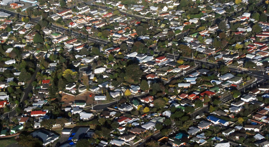  This is another shot of Manurewa, 20km south of the Central Business district. 