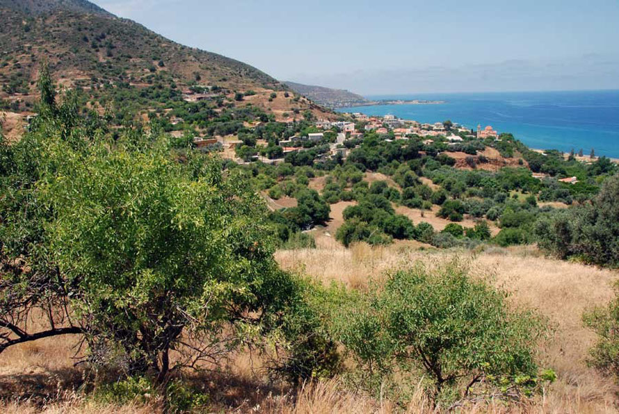 Above the Kokkina enclave looking back towards Pachyammos