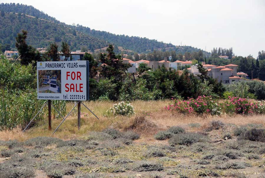 The fast disappearing coastal strip between Polis and Pomos