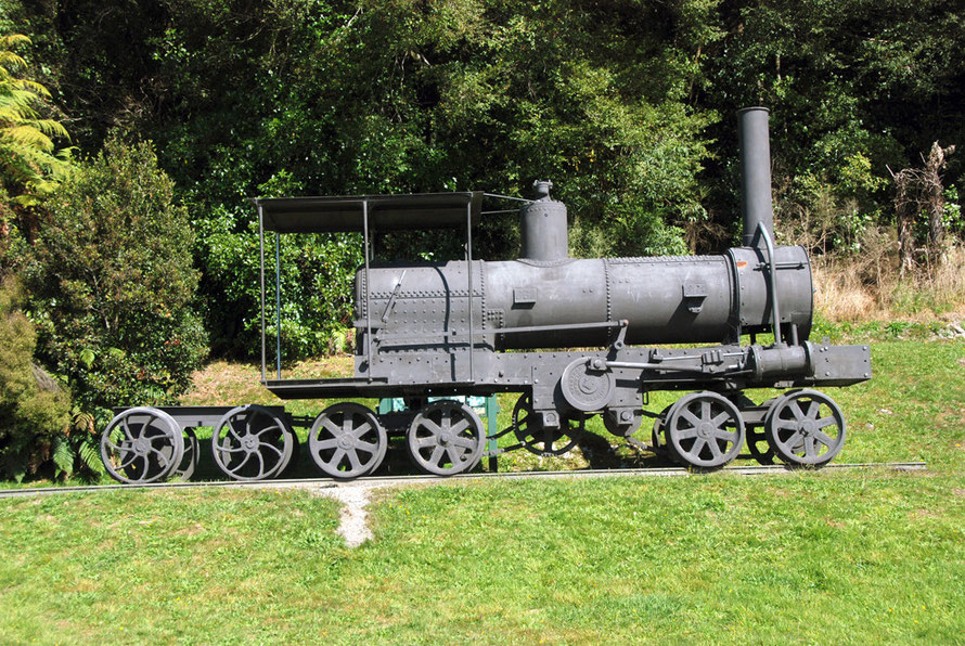 The magnificent Davidson Bush Locomotive, built in nearby Hokitika by G&D Davidson, the 25th of 26 locomotives built between 1907 and 1925