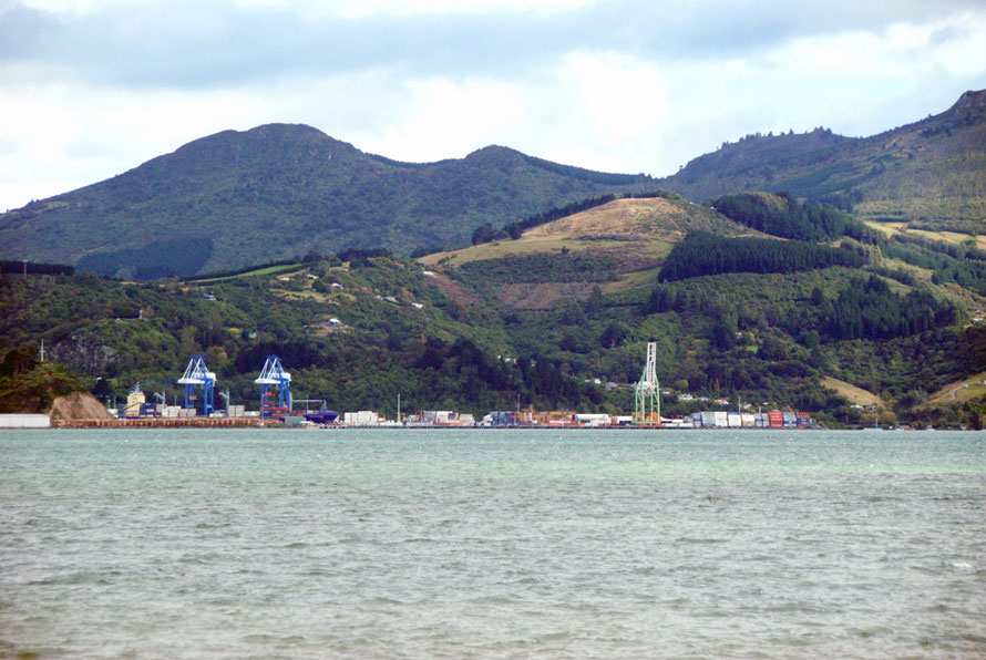 DunDunedin's container port, Port Chalmers from the Otago Peninsula and port of arrival for many of the first Otago settlers and gedin's container port, Port Chalmers