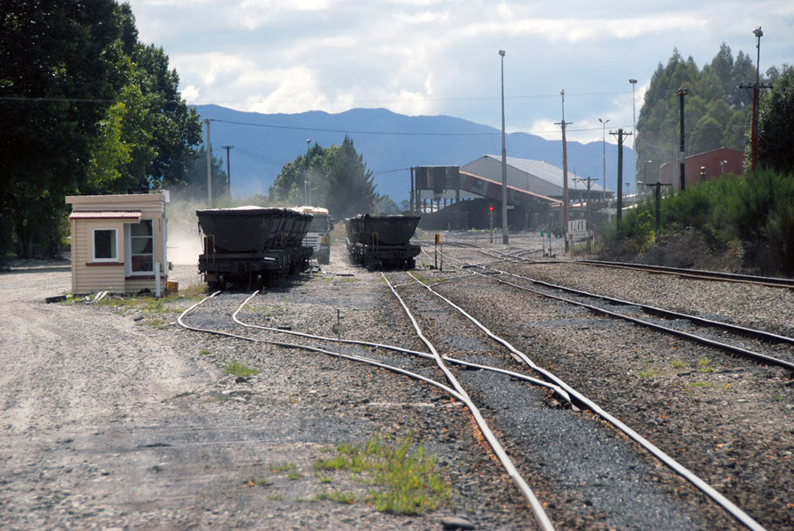 Coal rail loadout facility for the Reefton opencast mines