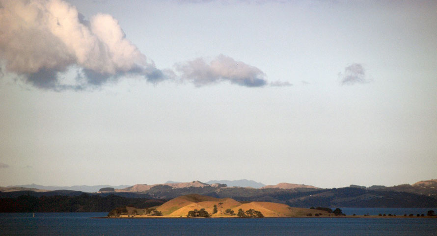 View of the inner Hauraki Gulf with Brown Island, Waiheke Island and the distant Coromandel Peninsula. 