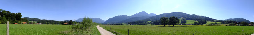 Anger im Rupertiwinkel im Berchtesgadener Land - Panoramablick 