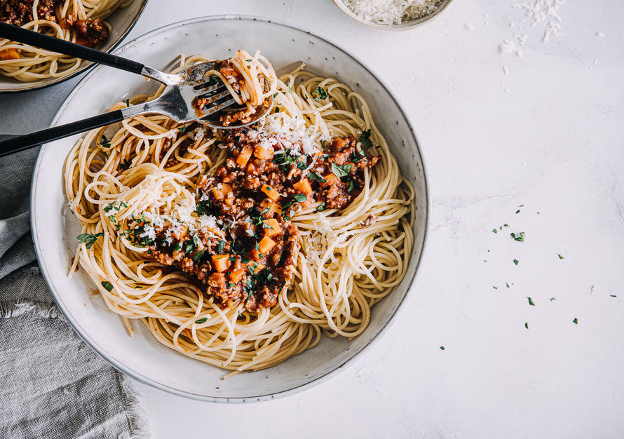 Klassische Spaghetti Bolognese-schnell und einfach