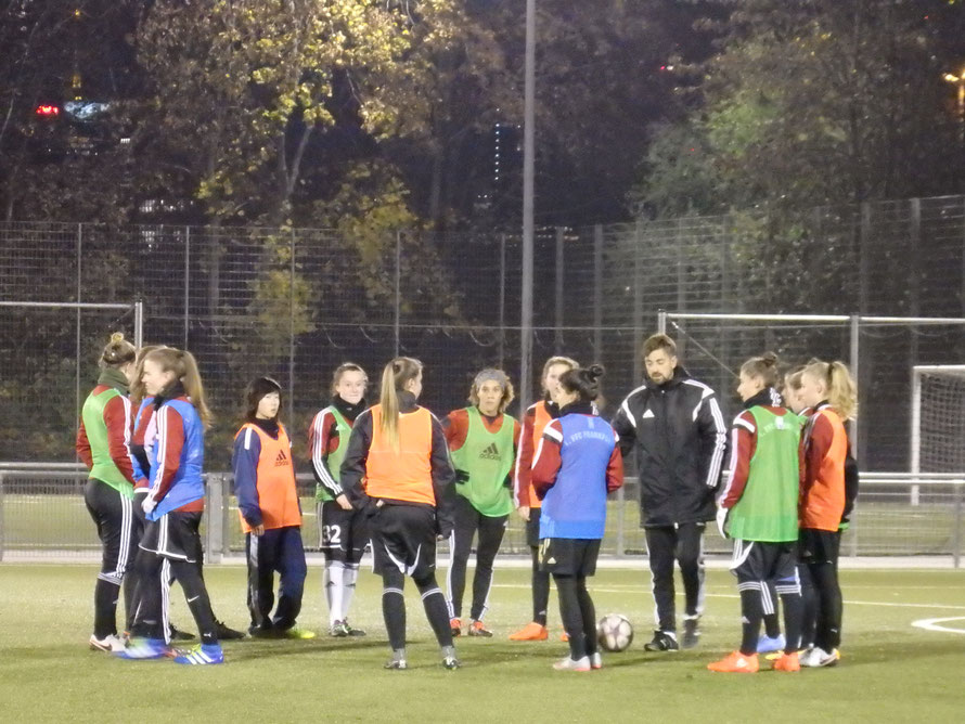 女子ドイツ長期留学 ドイツサッカー留学 チーム遠征