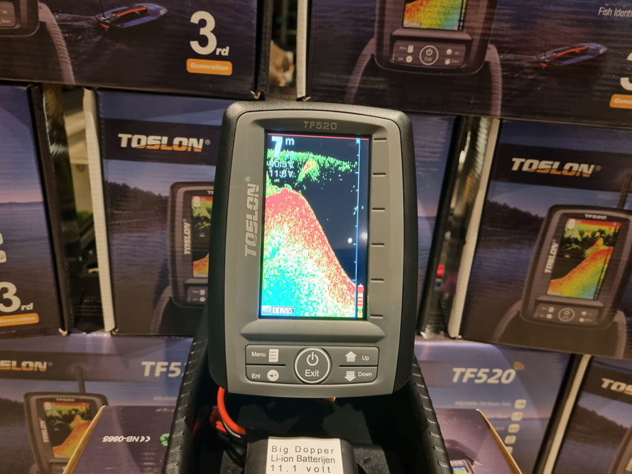 Toslon TF520, Raymarine pro 5, Carp Pilot pro, onderwatercamera, Ultimate Stealth Cam Dubbele, Ultimate Stealth cam, voerboten, baitboats, visvinder, fishfinder, visvinders, Toslon TF640 , Toslon TF740 , Toslon TF750, karper, 3D Carps , voerboot kopen