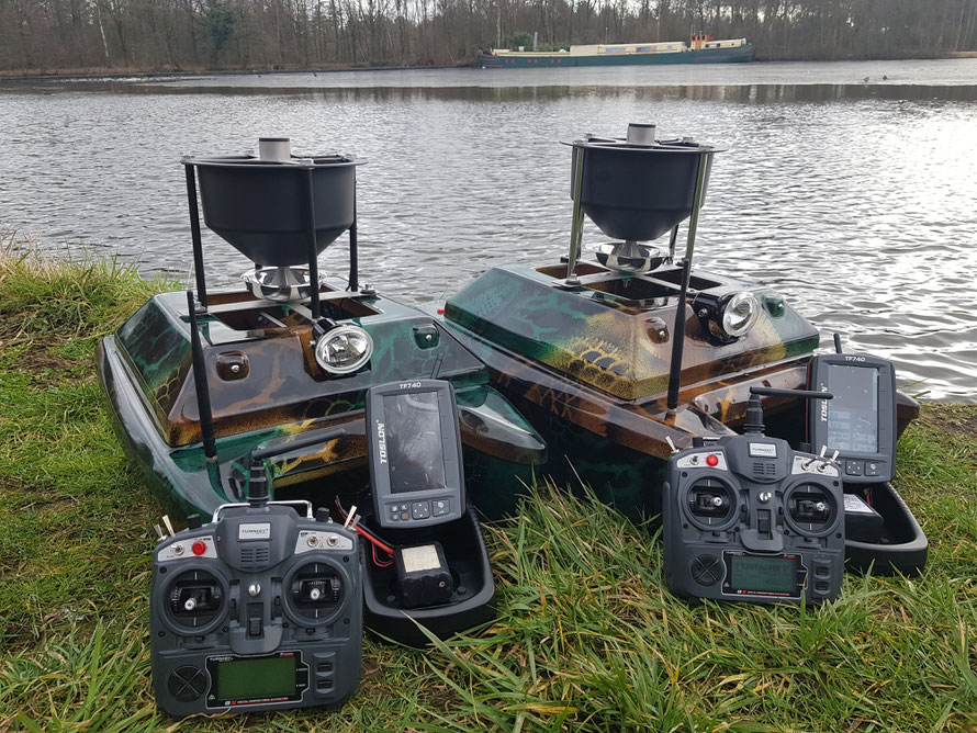 XR310,Toslon XR500,XR500 autopilot. Carp Pilot pro,onderwatercamera,Ultimate Stealth Cam Dubbele,Toslon,TF520,Ultimate Stealth cam,voerboten,baitboats,visvinder,fishfinder,visvinders,Toslon TF740,karper,Raymarine pro5,3DCarps ,voerboot,xr500