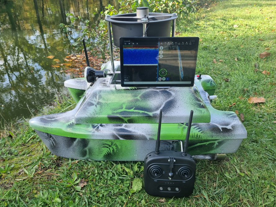 Huur Voerboot Voerboten Baitbaots Baitbaot Pulse Bleu Pulse Red pulse Black XR310 Toslon XR500 autopilot Carppilot pro onderwatercamera Toslon TF520 visvinder Fishfinders visvinders ToslonTF740 karpervisser Raymarine pro5 3DCarps karper huren voerboot
