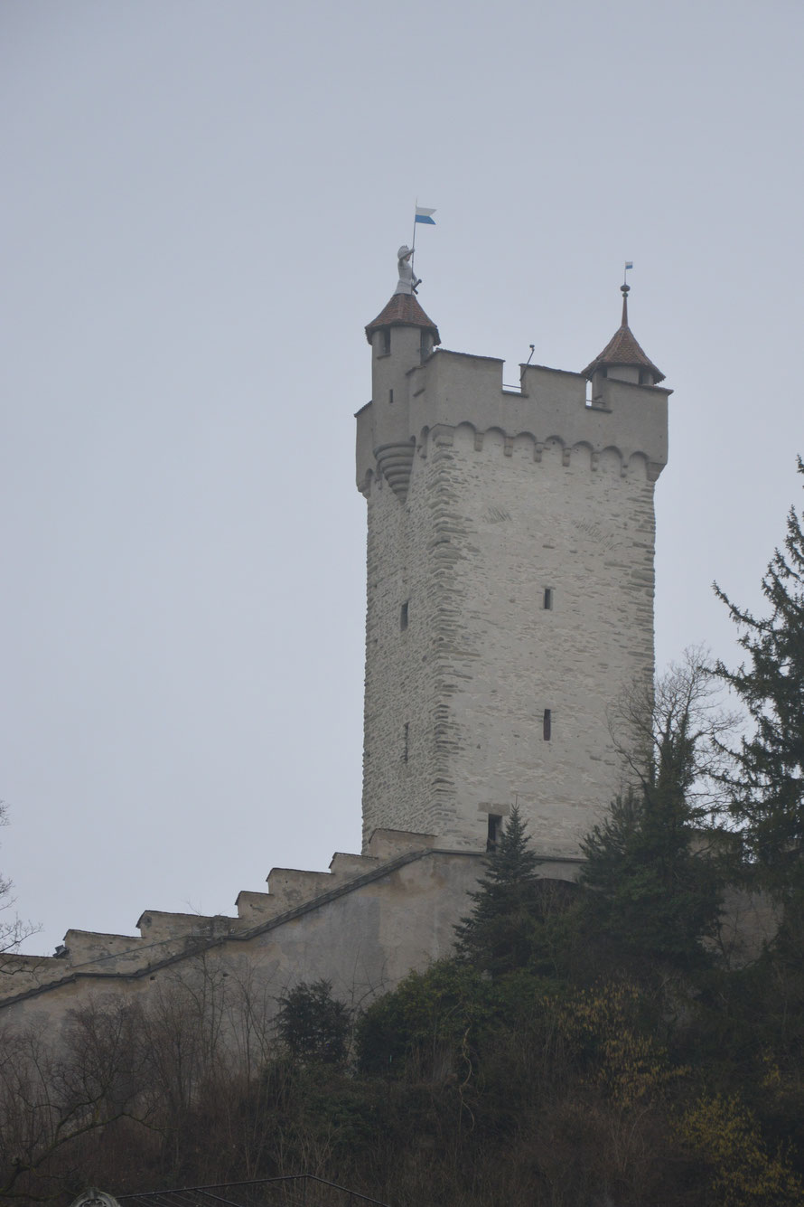 Der Mändliturm in der Stadtmauer von Luzern