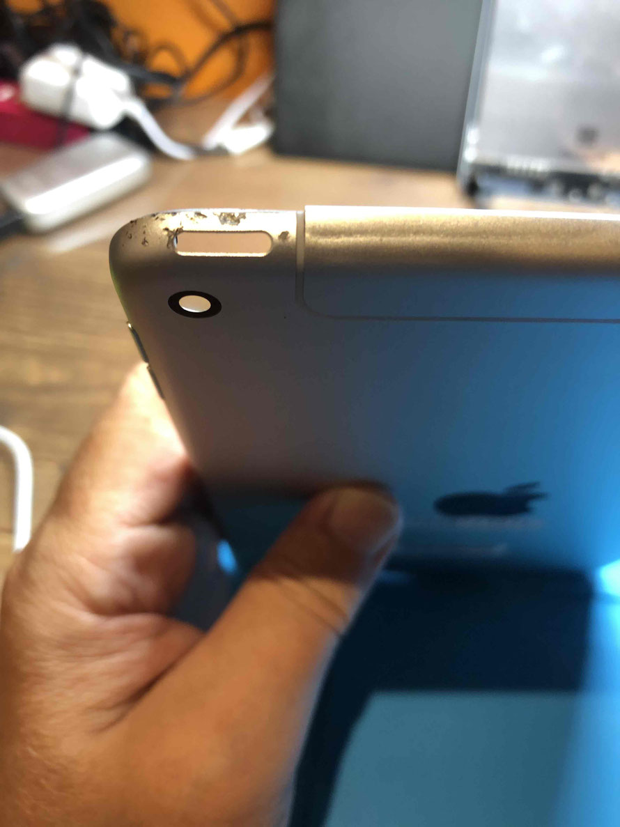 広島のiPhone修理店・ミスターアイフィクスでは、iPadmini4のスリープボタン修理をどこよりもお安く提供させていただいています。