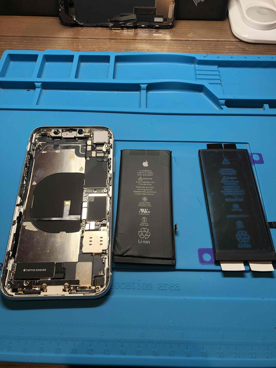 広島のiPhone修理店・ミスターアイフィクスでは、iPhoneXRのバッテリー交換をどこよりもお安く提供させていただいています。