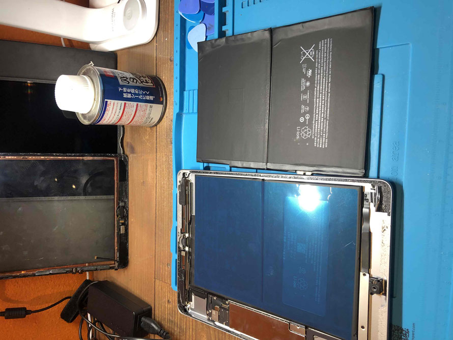 広島のiPhone修理店・ミスターアイフィクスでは、iPad6のバッテリー交換をどこよりもお安く提供させていただいています。