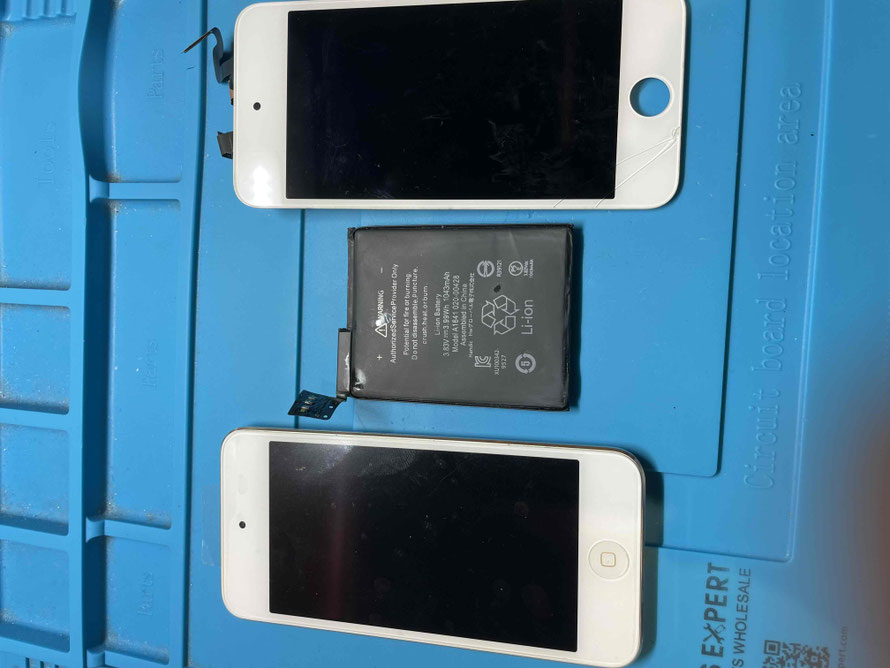 広島のiPhone修理店・ミスターアイフィクスでは、iPodTouchのバッテリー交換をどこよりもお安く提供させていただいています。