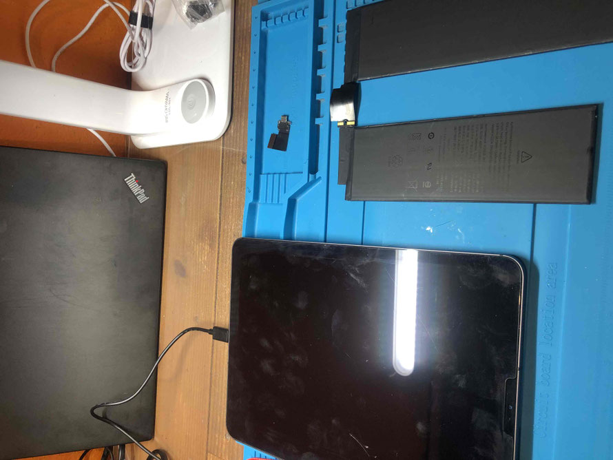 広島のiPhone修理店・ミスターアイフィクスでは、iPadPro11のバッテリー交換をどこよりもお安く提供させていただいています。