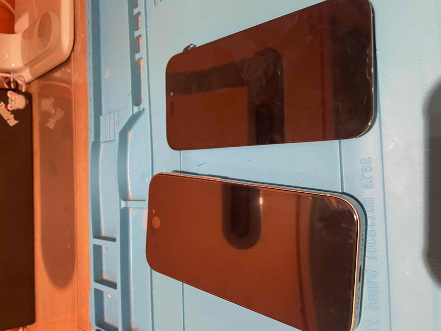 広島のiPhone修理店・ミスターアイフィクスでは、iPhneのパネル交換をどこよりもお安く提供させていただいています。