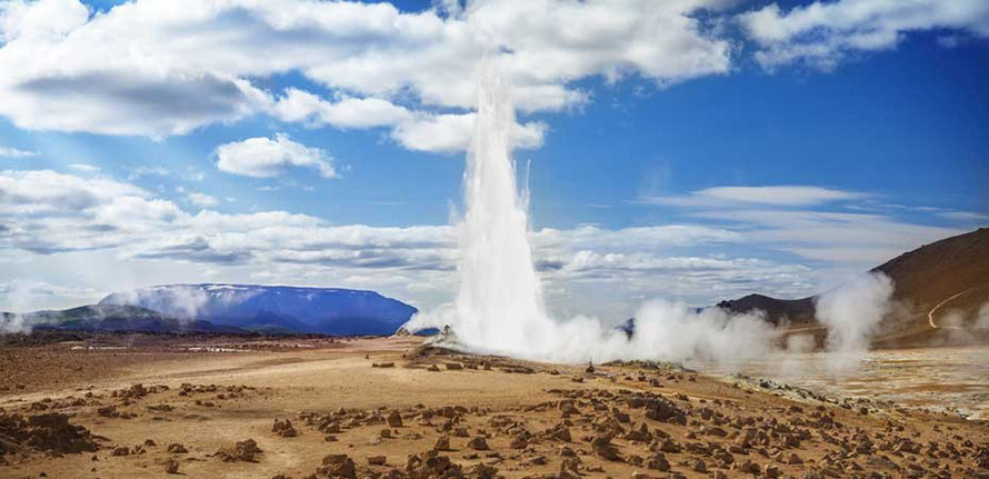 Geysir In Island