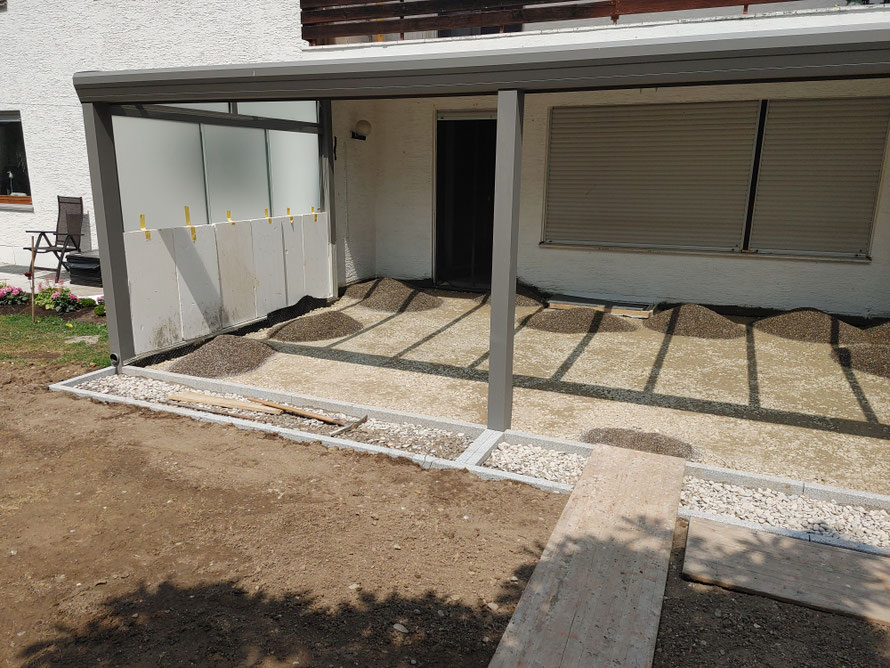 Balkon mit sonder Endwässerung
