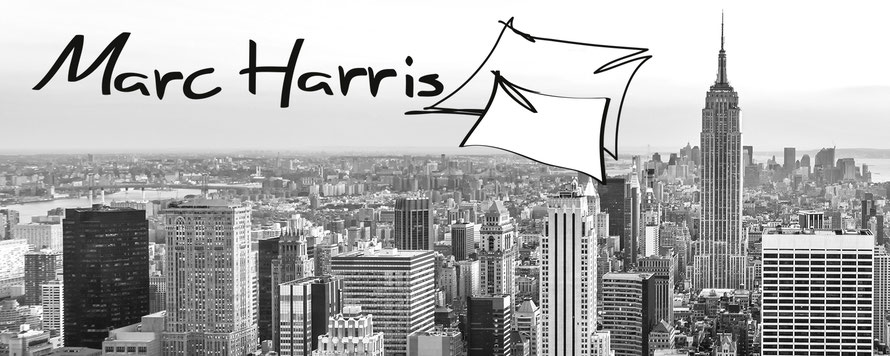 Man sieht New York in Schwarz-Weiß aus der Vogelperspektive. Darüber steht Marc Harris.