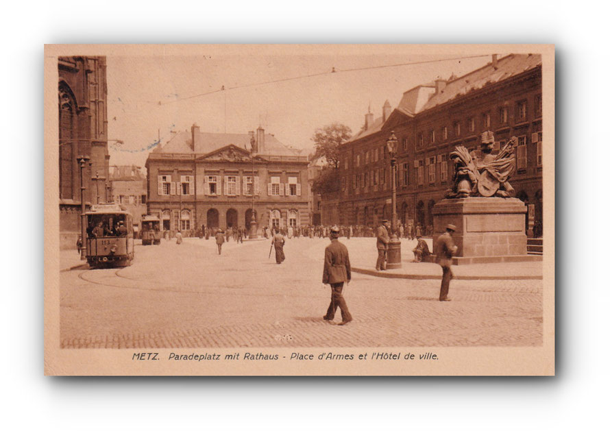 - Place d'Armes et Hôtel de Ville - METZ - 08.09.1909 -