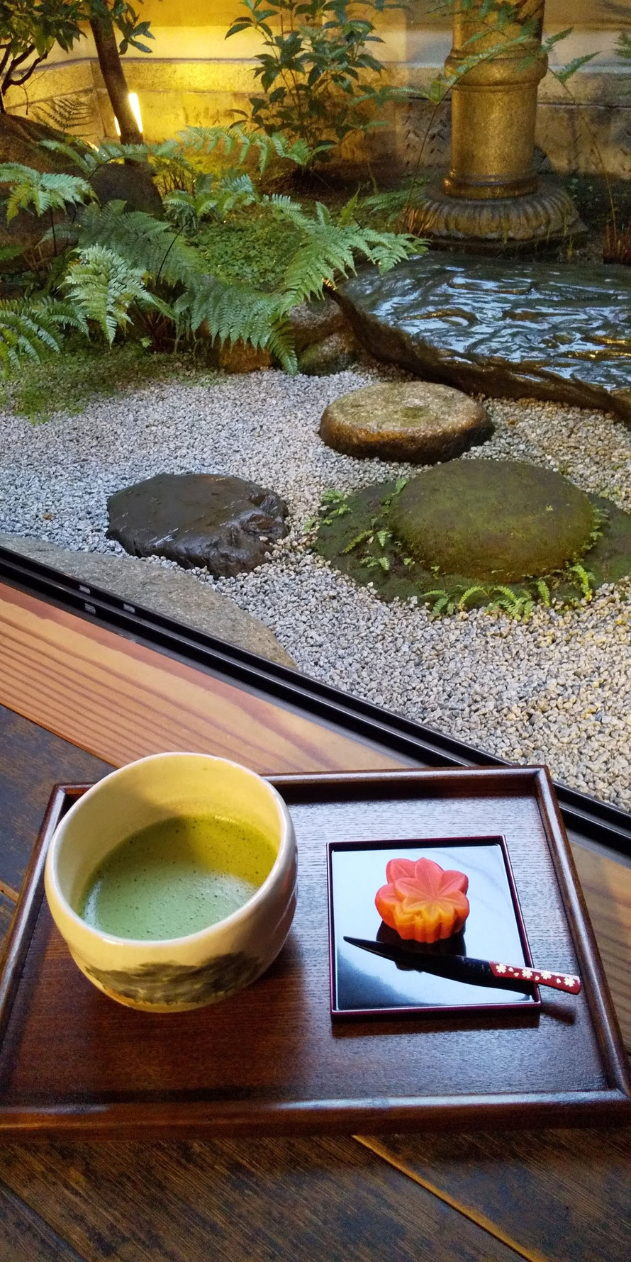 抹茶（和束産）と主菓子