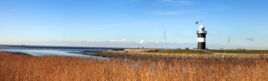 Leuchtturm und Siel in Wremen