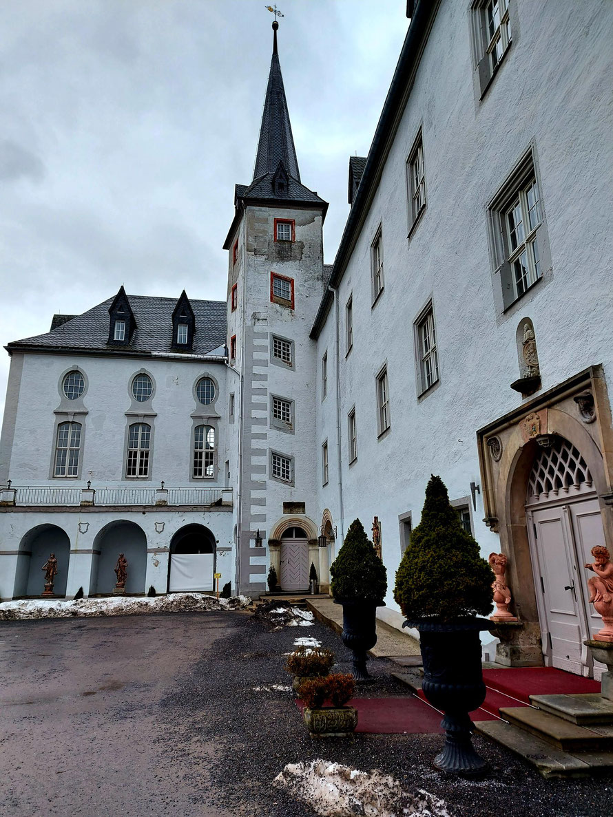 Im Schlosshof