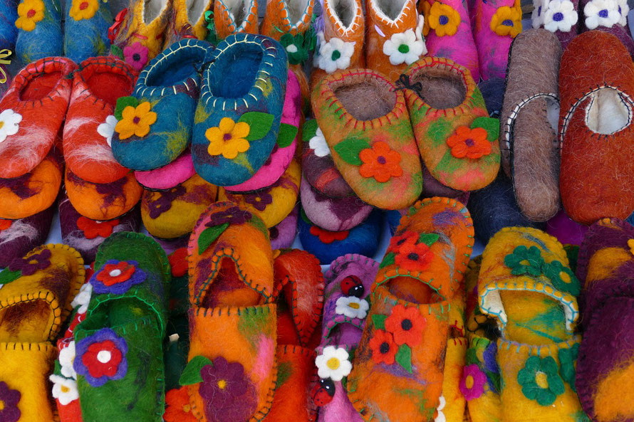 Georgische Filzpantoffeln www.pixabay.com / Falco