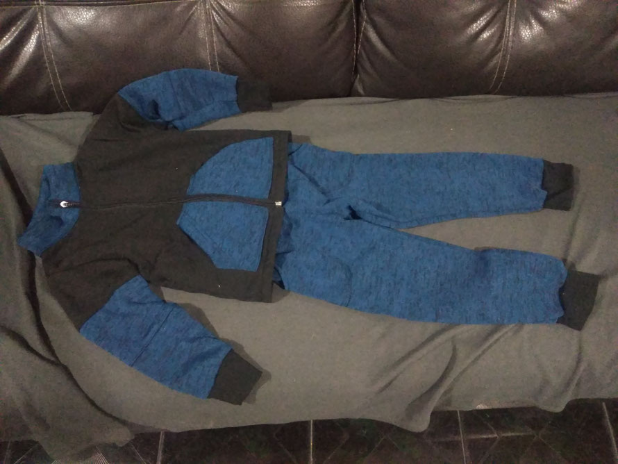 CONJUNTO PARA NIÑO O NIÑA  DISPONIBLE DE LA TALLA 2 A LA TALLA 12